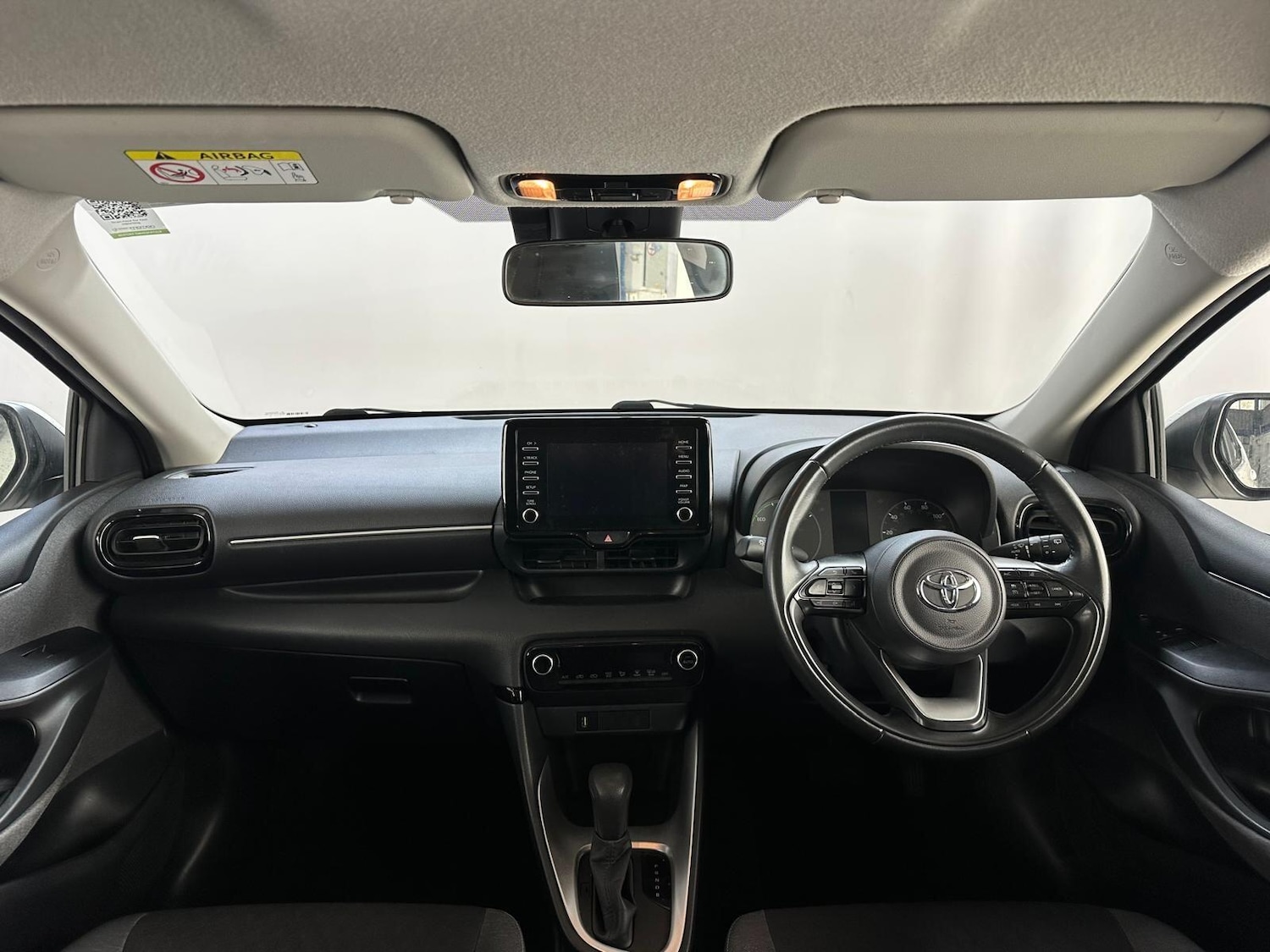 Used Toyota Yaris 2022 for sale - 76689198: Photo 6