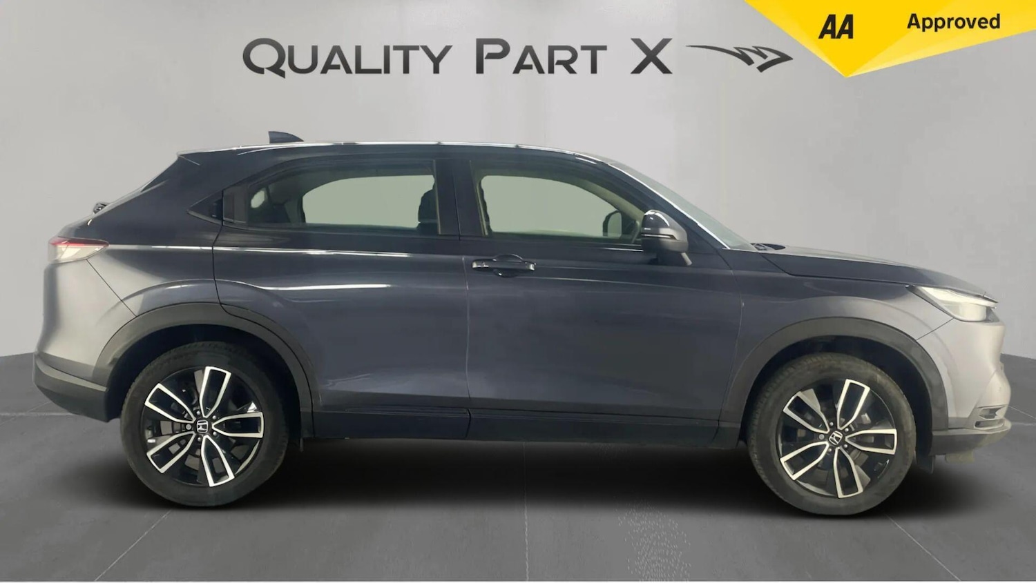 Used Honda HR-V 2023 for sale - 75928233: Photo 2