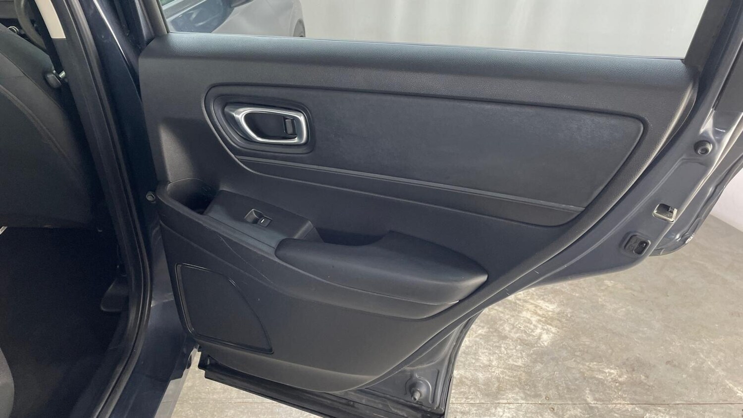 Used Honda HR-V 2023 for sale - 75928233: Photo 40