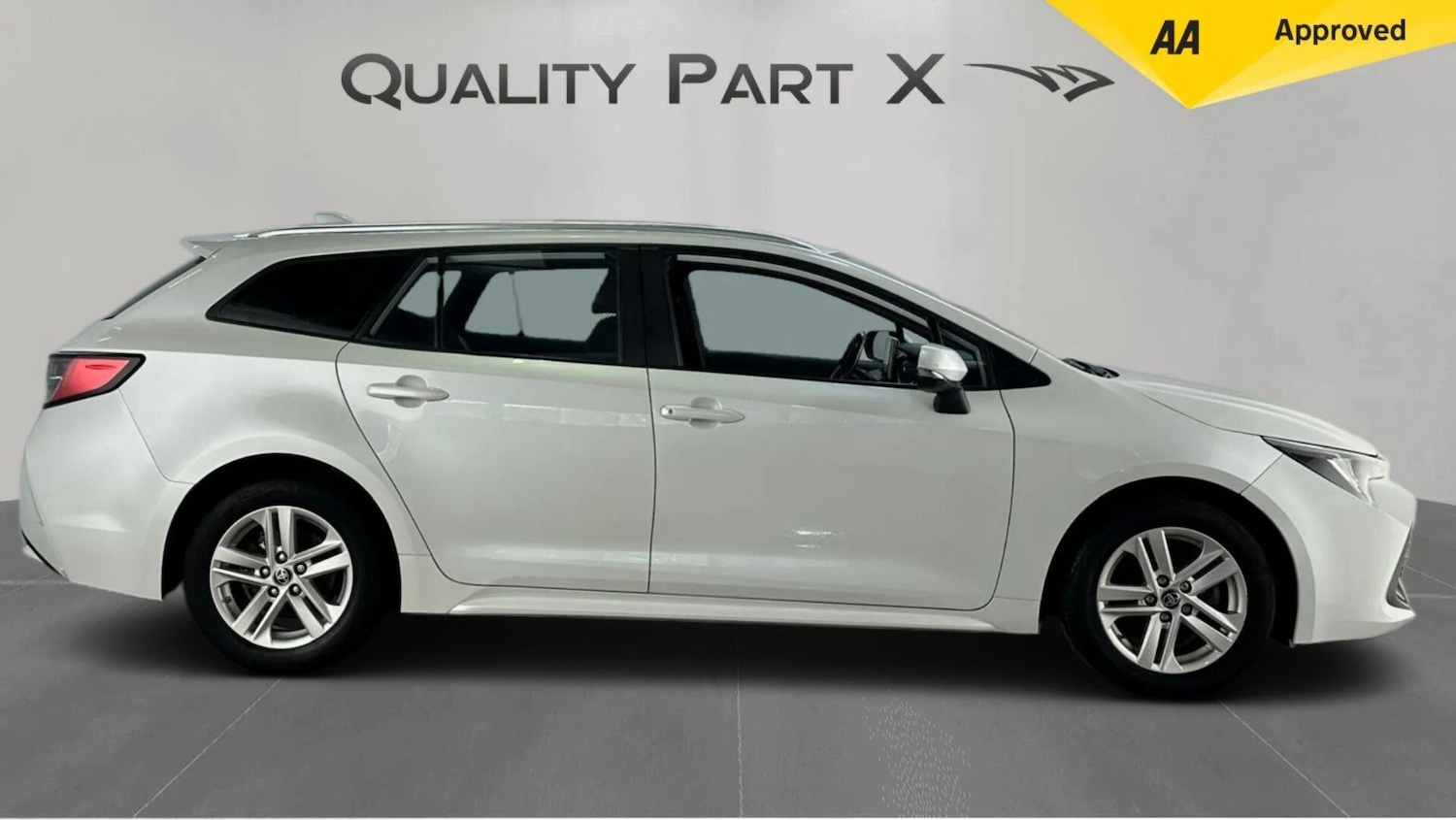 Used Toyota Corolla 2022 for sale - 76295159: Photo 2