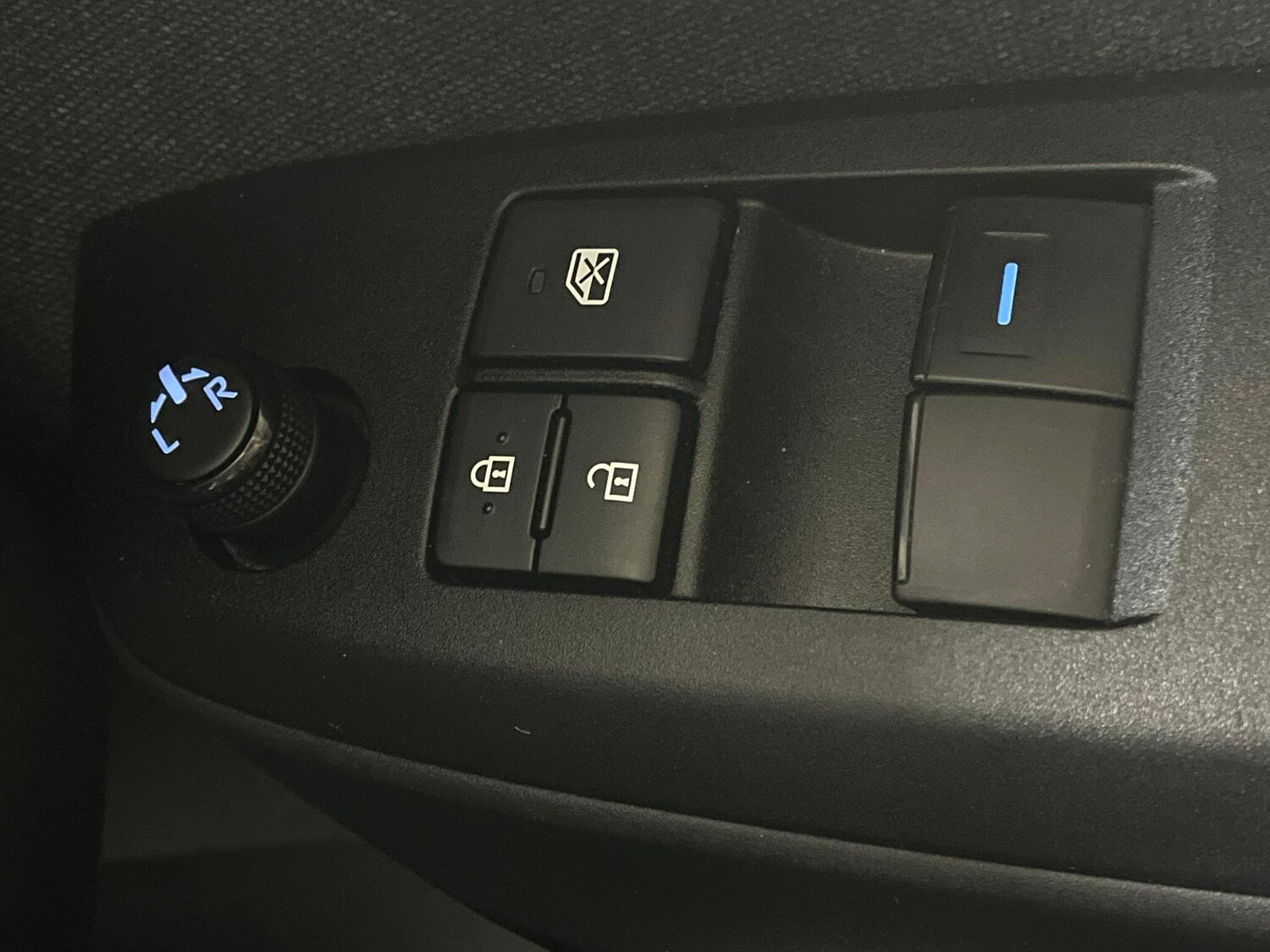 Used Toyota Yaris 2022 for sale - 76000674: Photo 25