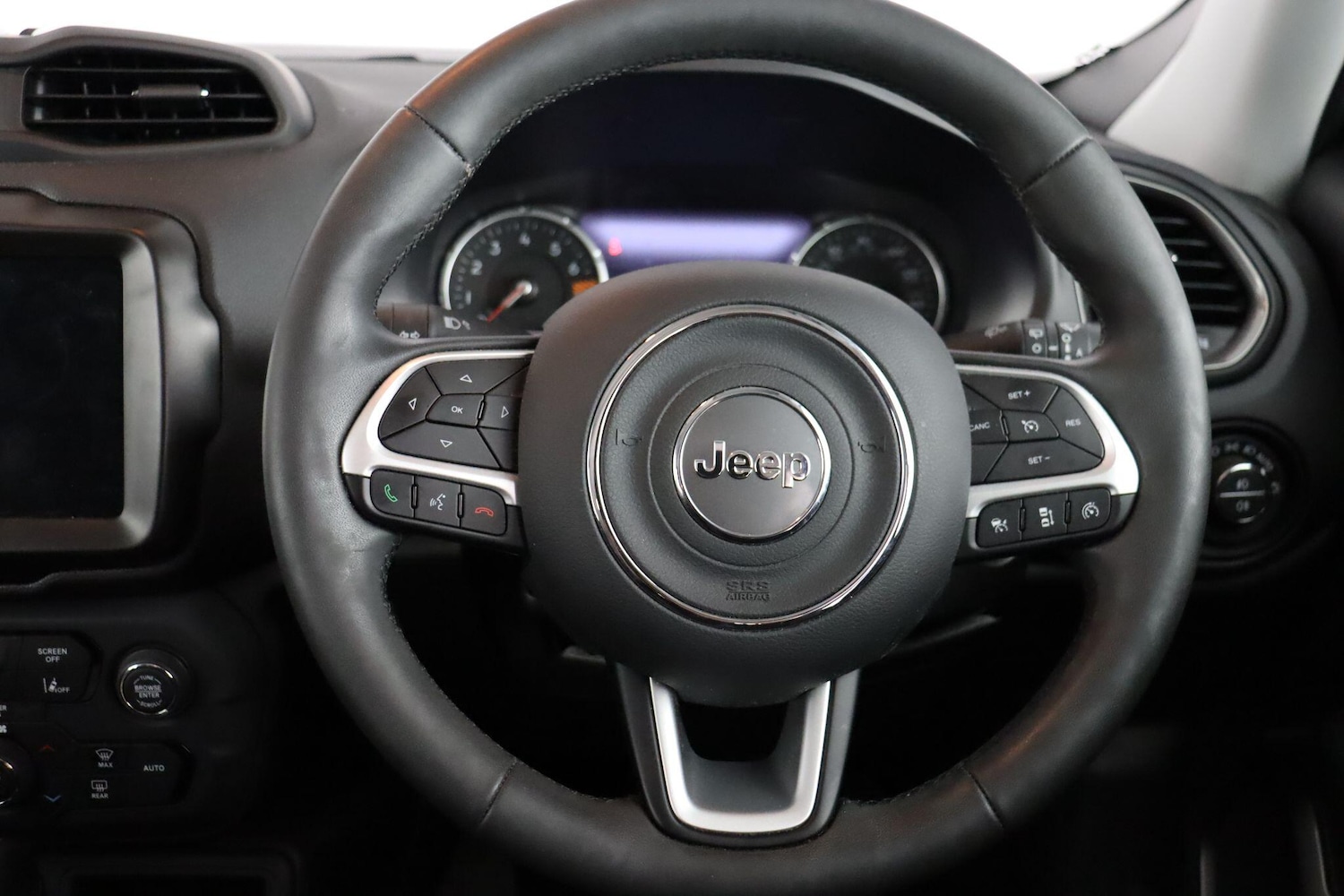 Used Jeep Renegade 2023 for sale - 77292047: Photo 9