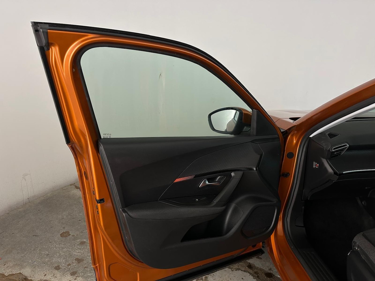 Used Peugeot 2008 2021 for sale - 76584549: Photo 30