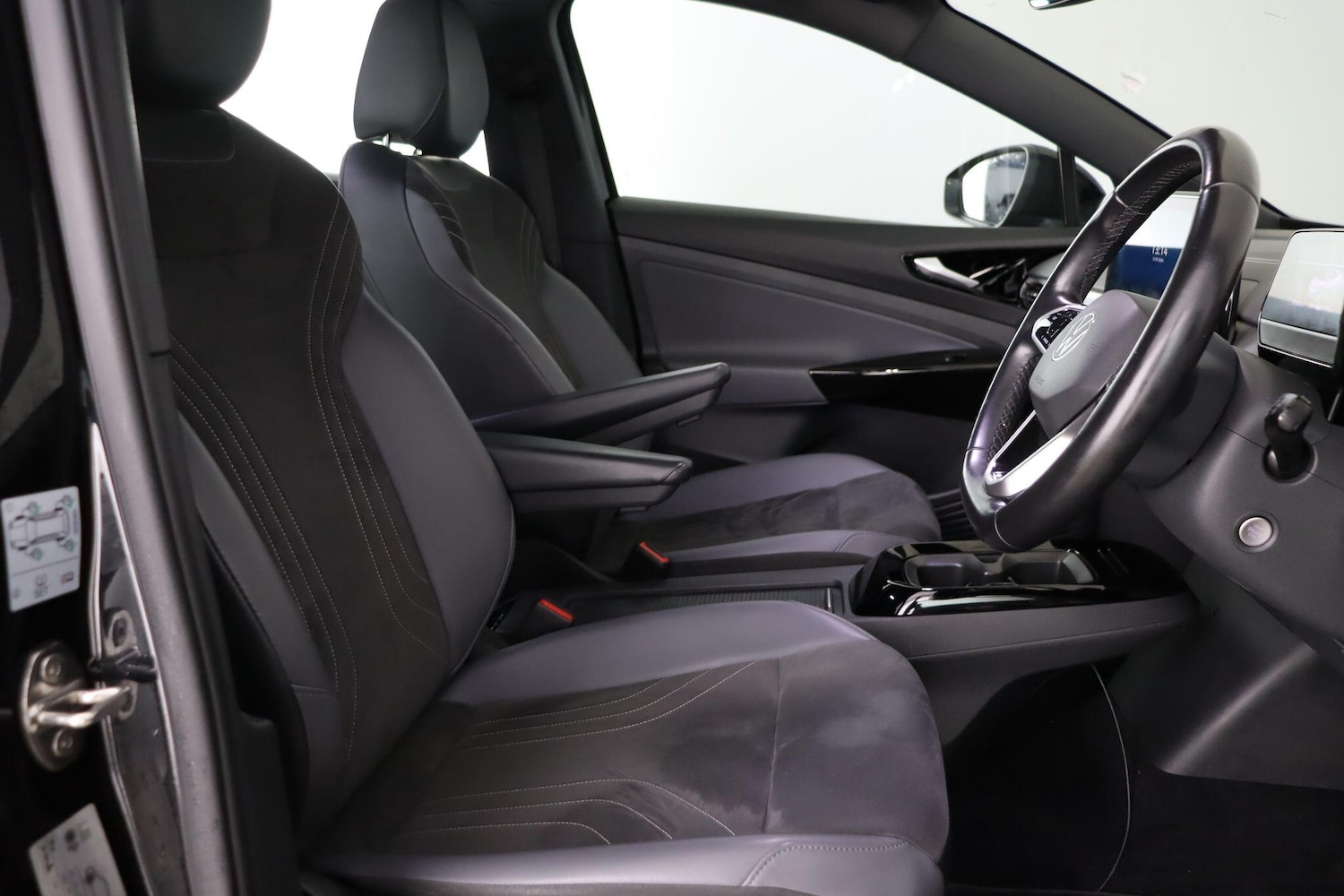 Used Volkswagen ID.4 2022 for sale - 77387078: Photo 13