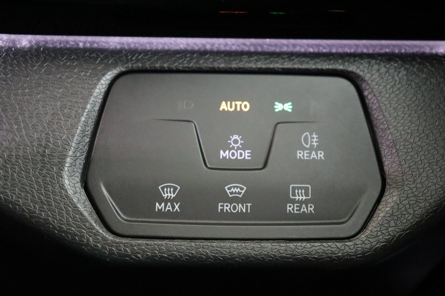 Used Volkswagen ID.4 2022 for sale - 77387078: Photo 18