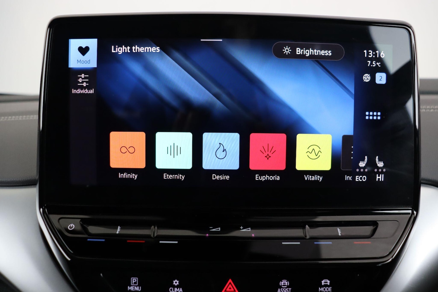 Used Volkswagen ID.4 2022 for sale - 77387078: Photo 38