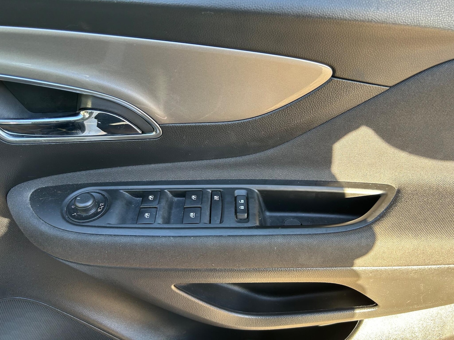 Used Vauxhall Mokka 2016 for sale - 76801989: Photo 25