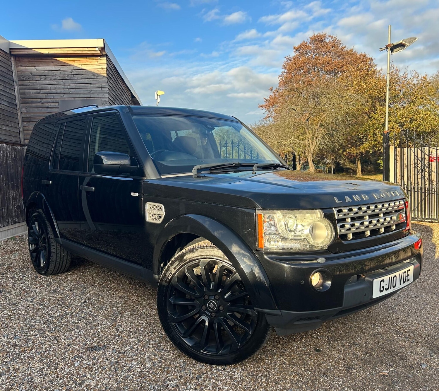Used Land Rover Discovery 2010 for sale - 76619791: Photo 1