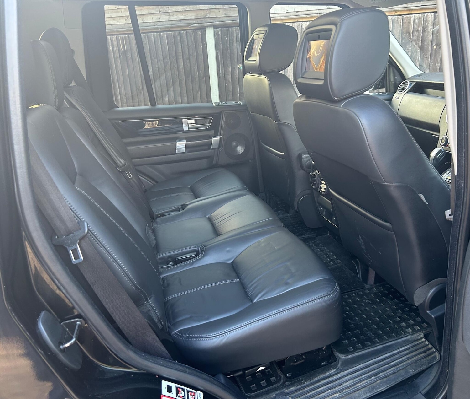 Used Land Rover Discovery 2010 for sale - 76619791: Photo 15