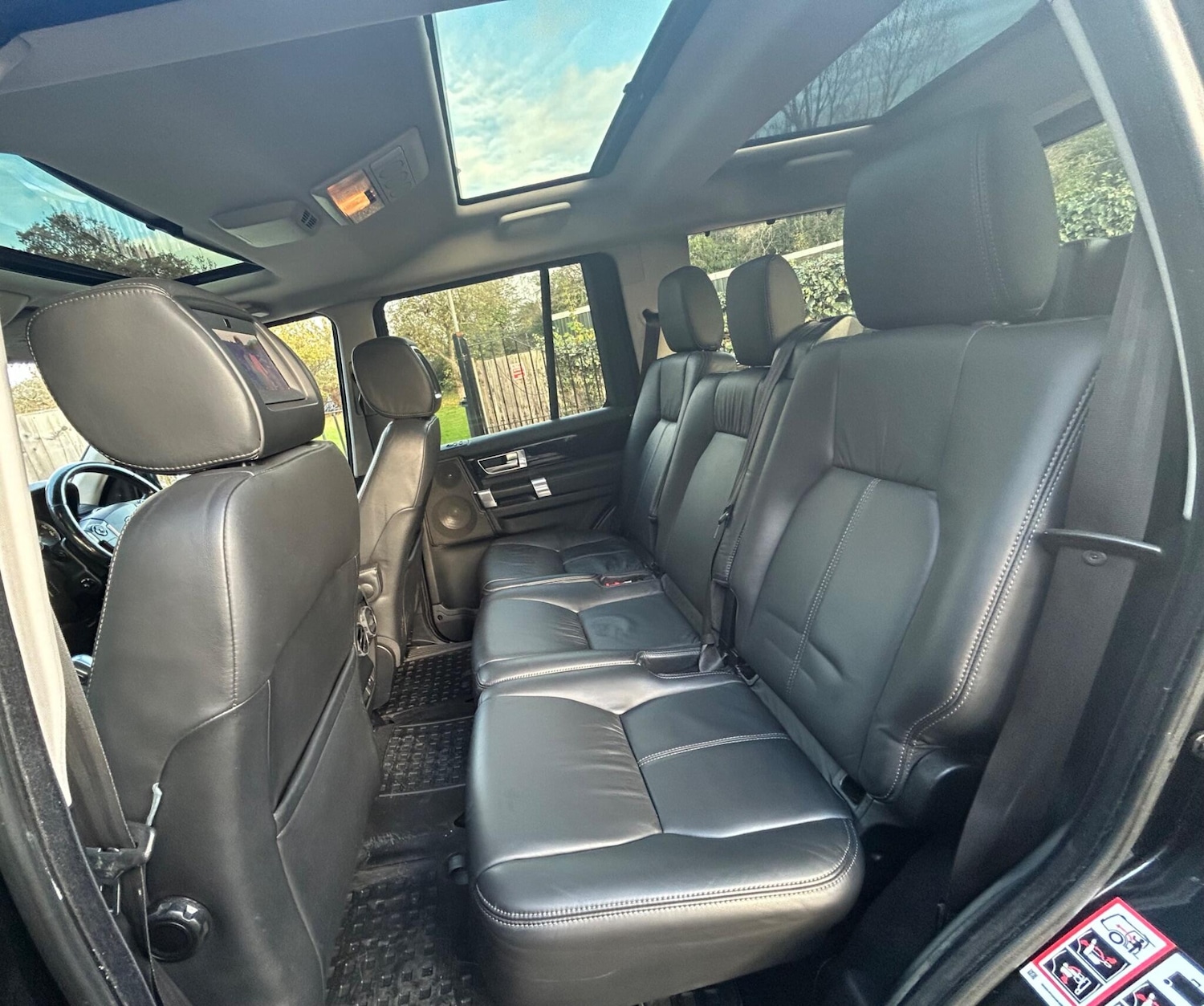 Used Land Rover Discovery 2010 for sale - 76619791: Photo 19