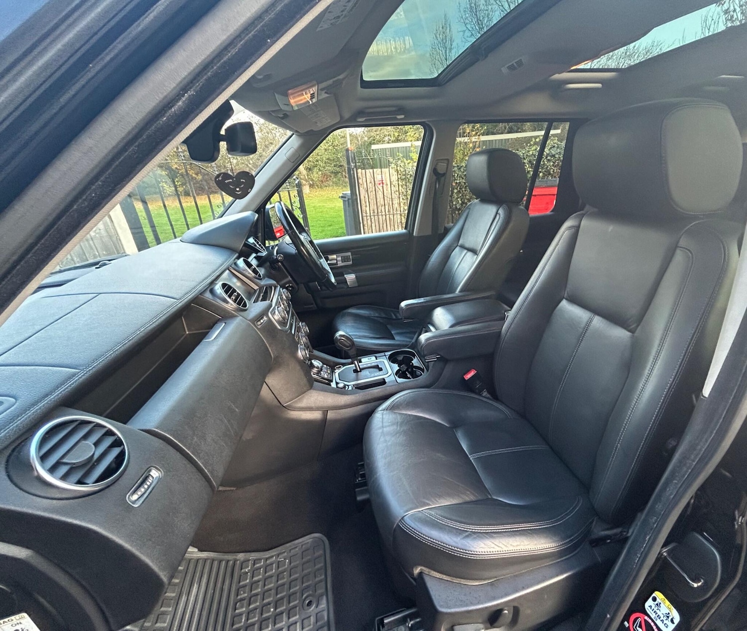 Used Land Rover Discovery 2010 for sale - 76619791: Photo 35