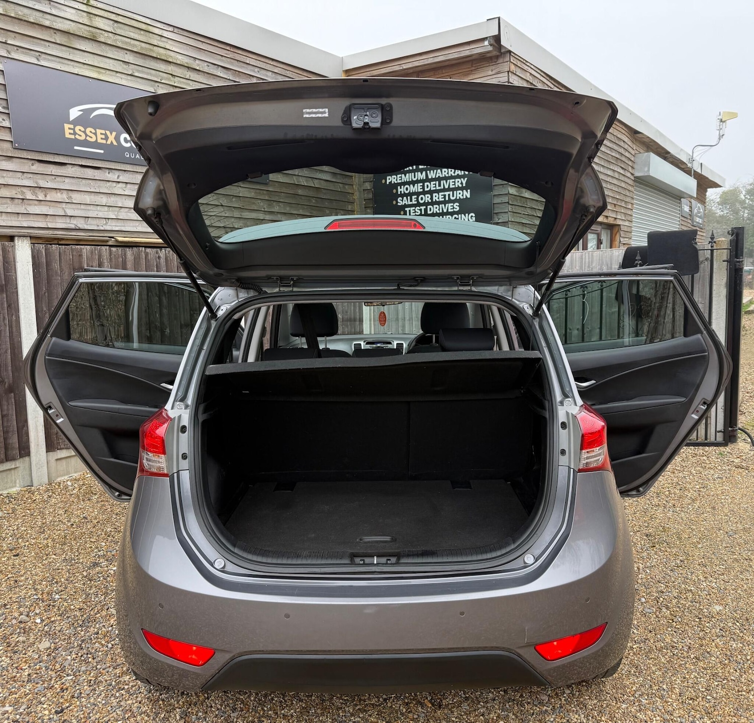 Used Hyundai Ix20 2011 for sale - 77807951: Photo 33