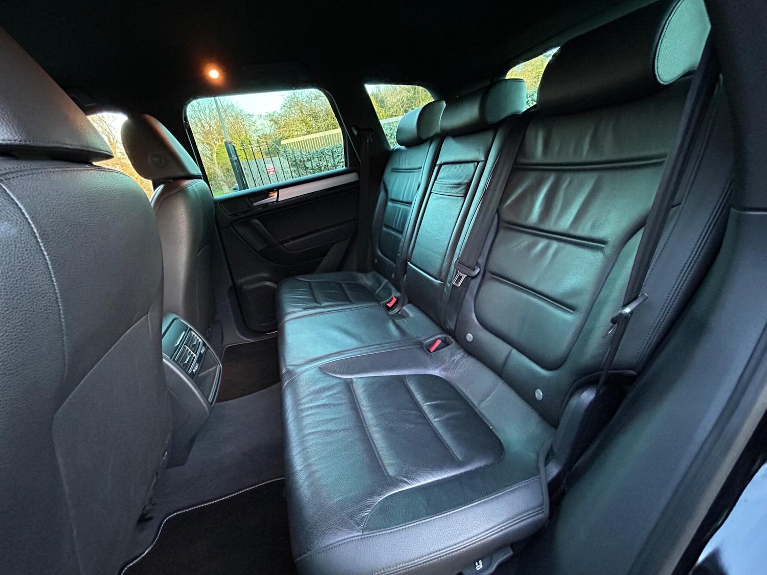 Used Volkswagen Touareg 2013 for sale - 77598636: Photo 16