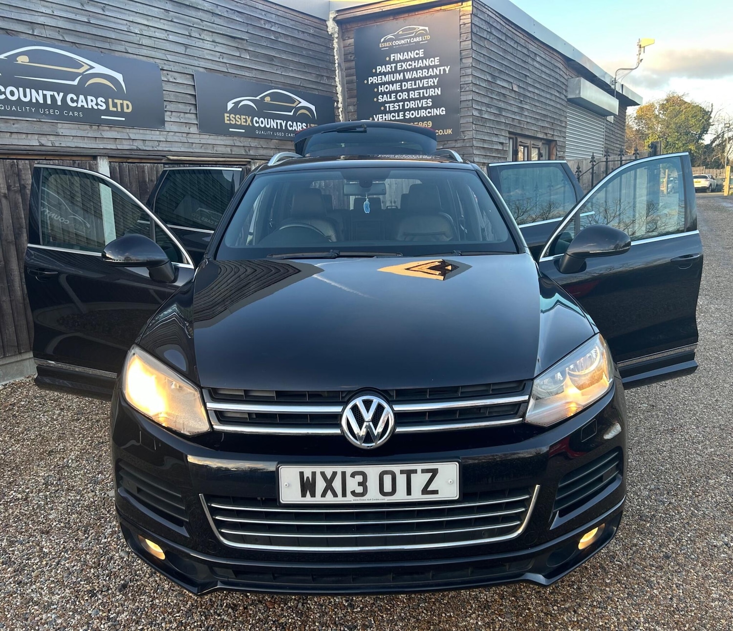 Used Volkswagen Touareg 2013 for sale - 77598636: Photo 5