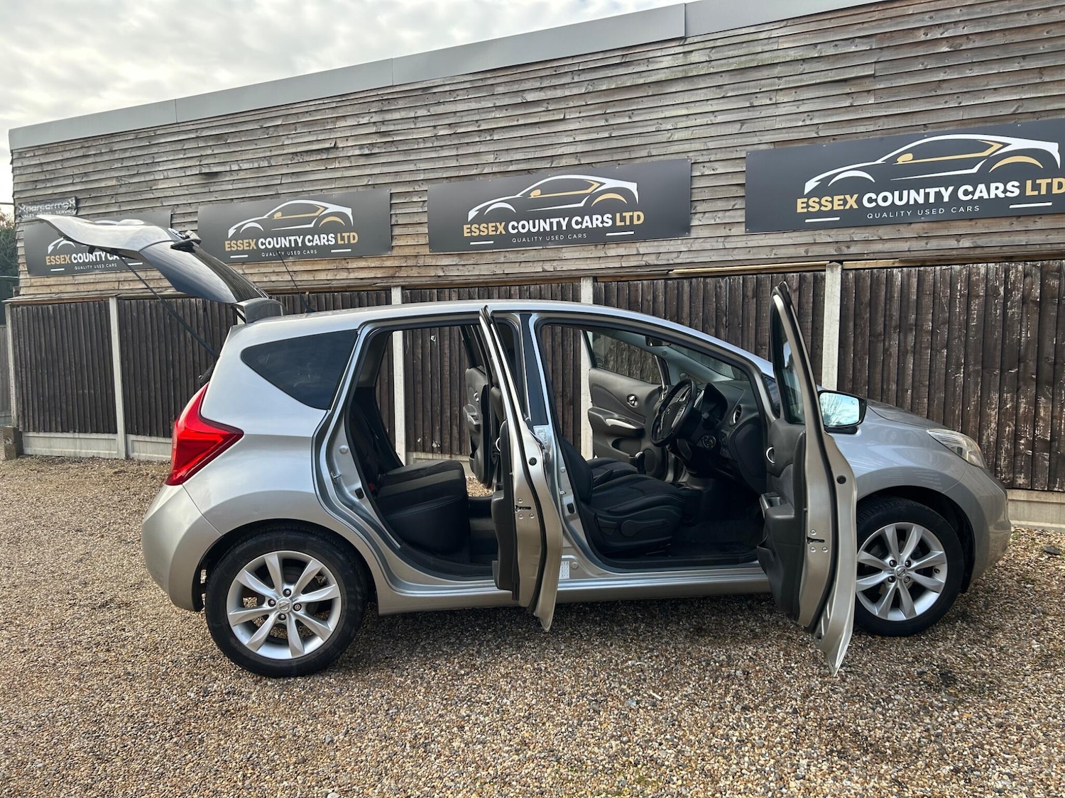 Used Nissan Note 2015 for sale - 76832805: Photo 10