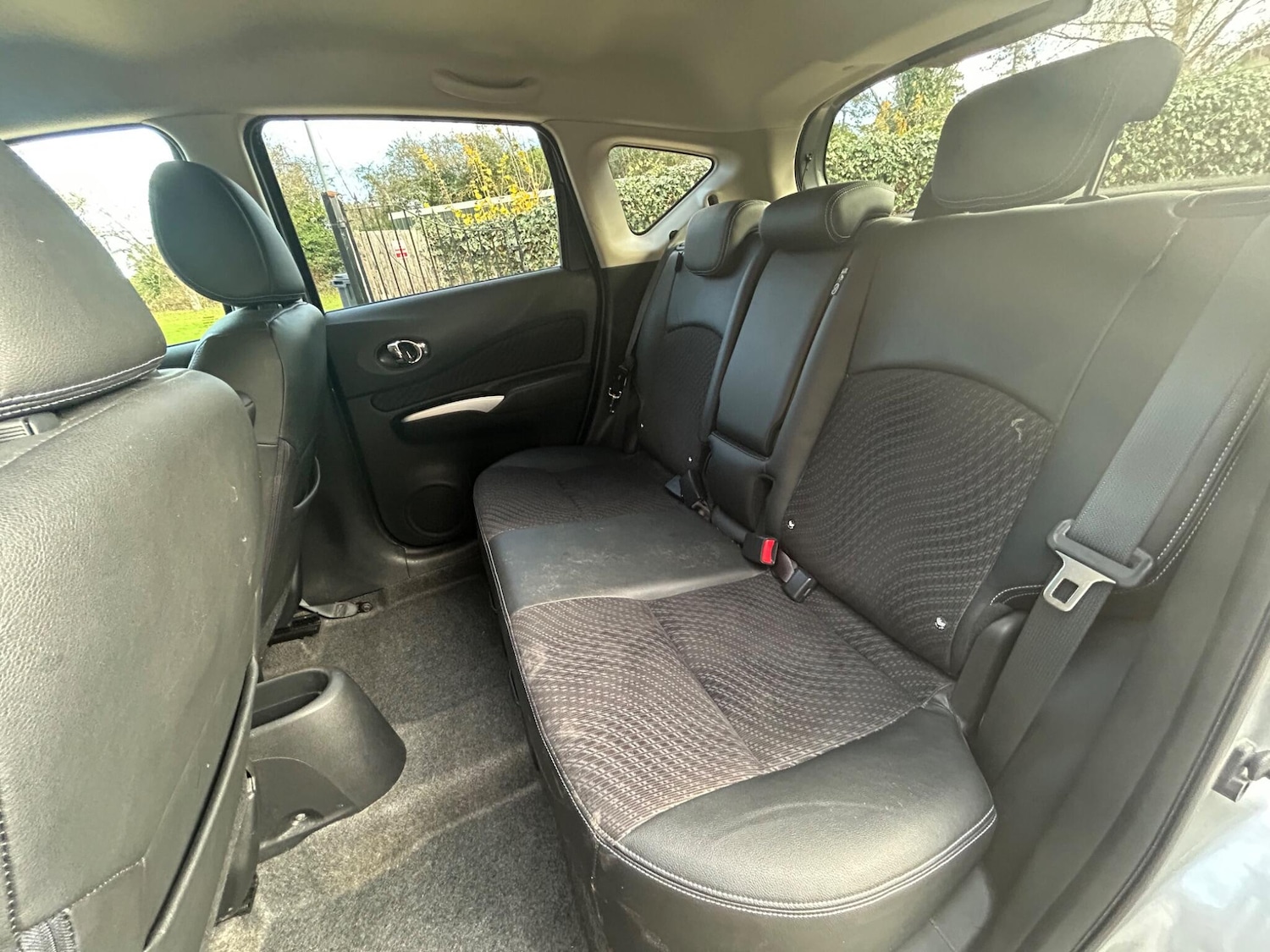 Used Nissan Note 2015 for sale - 76832805: Photo 15