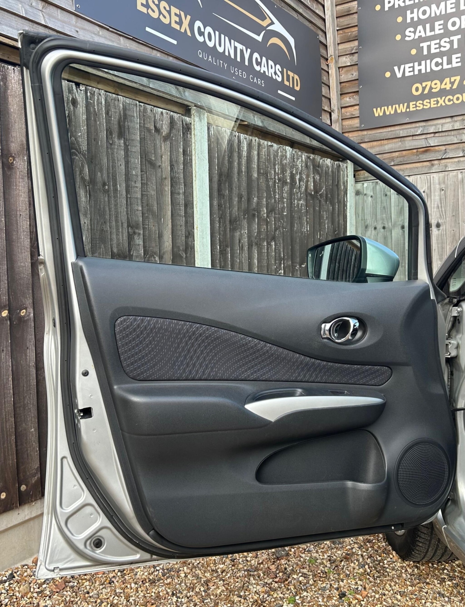 Used Nissan Note 2015 for sale - 76832805: Photo 22