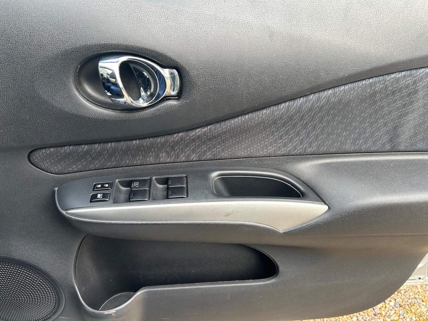 Used Nissan Note 2015 for sale - 76832805: Photo 24