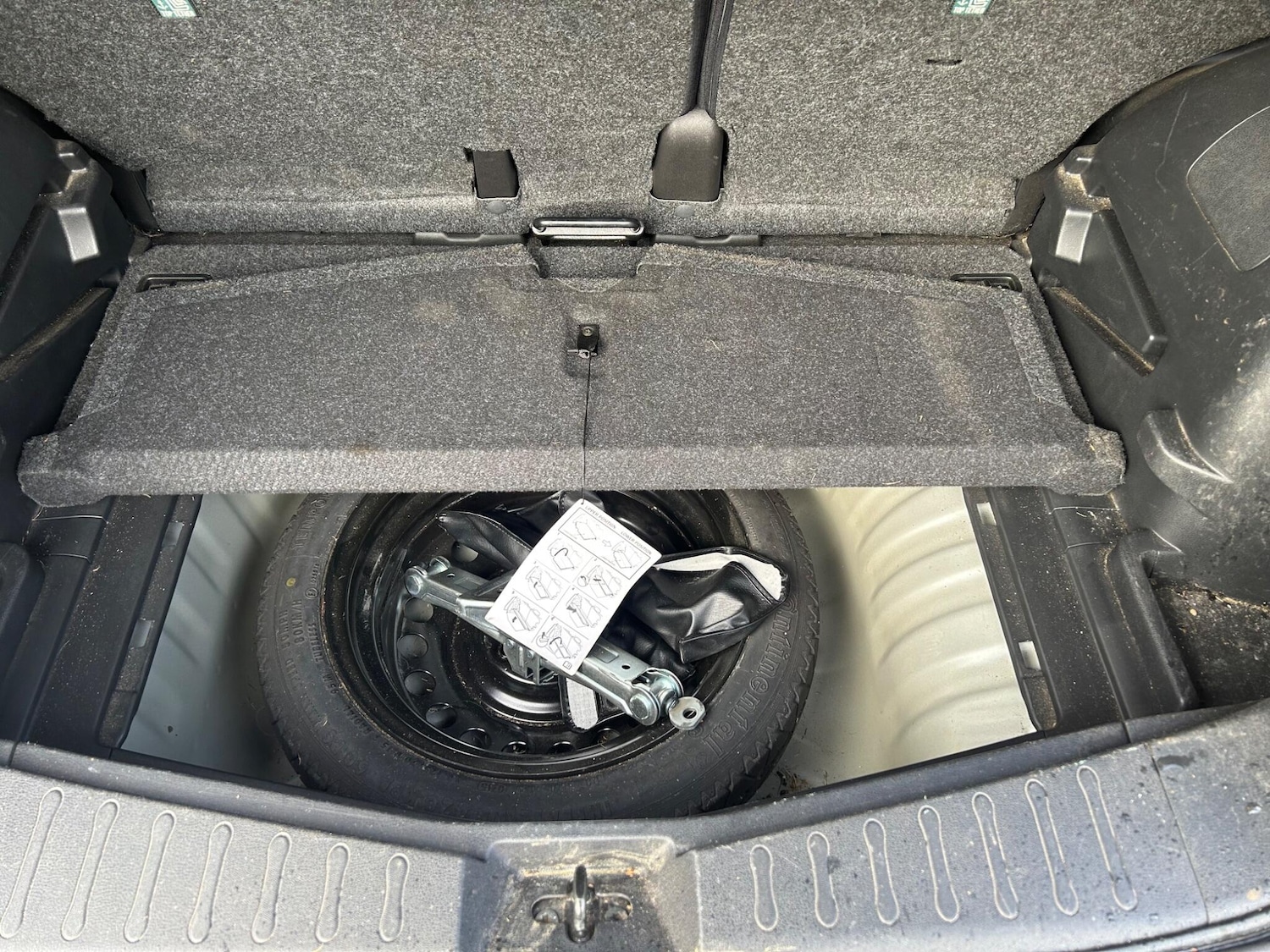 Used Nissan Note 2015 for sale - 76832805: Photo 36