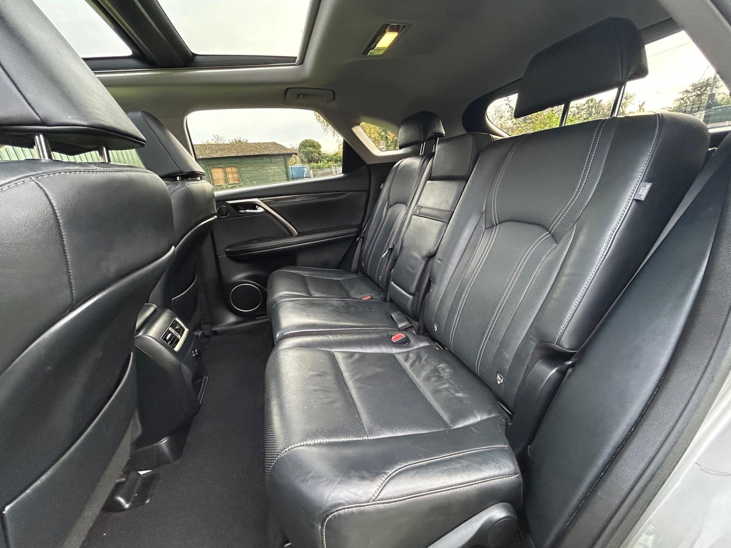 Used Lexus RX 2018 for sale - 76499172: Photo 19