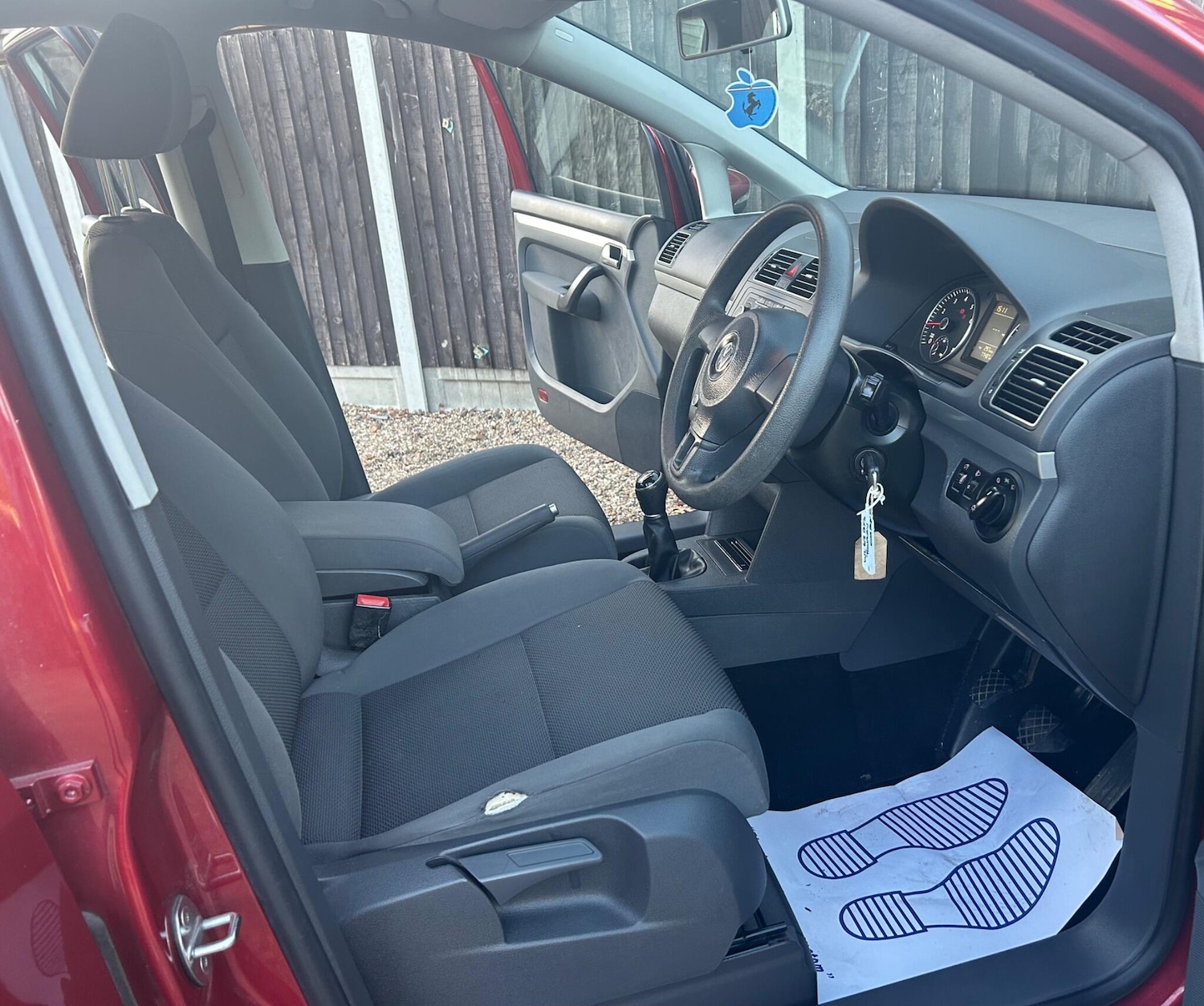 Used Volkswagen Touran 2012 for sale - 77163241: Photo 15