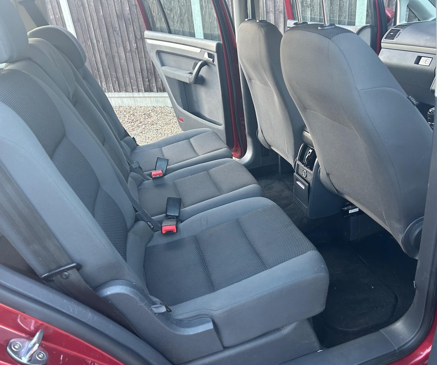 Used Volkswagen Touran 2012 for sale - 77163241: Photo 20