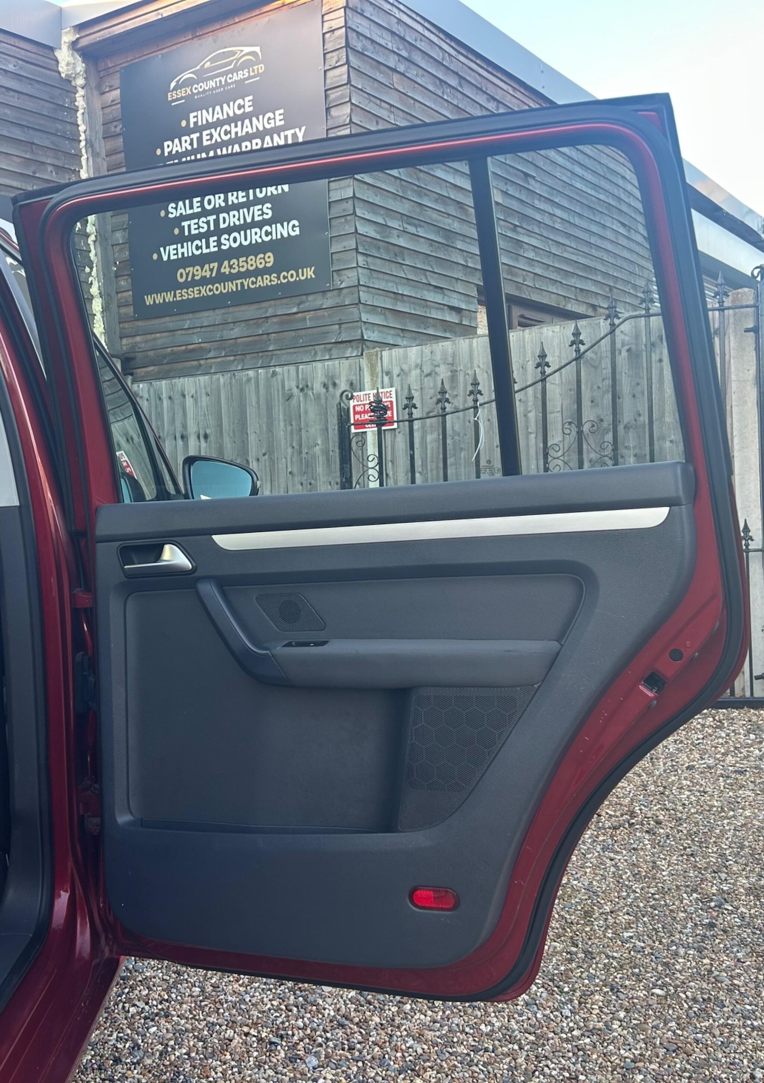 Used Volkswagen Touran 2012 for sale - 77163241: Photo 23