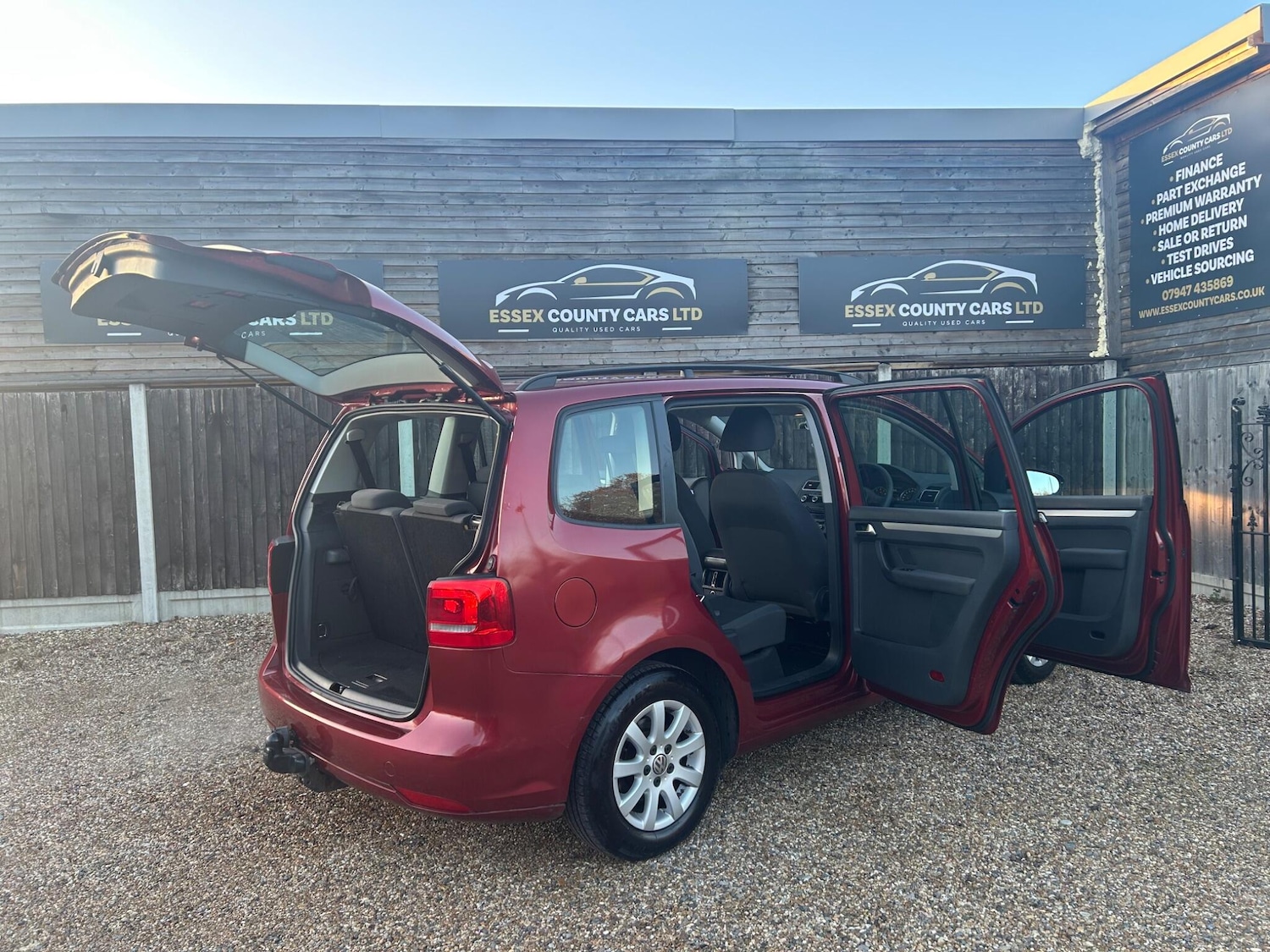 Used Volkswagen Touran 2012 for sale - 77163241: Photo 38