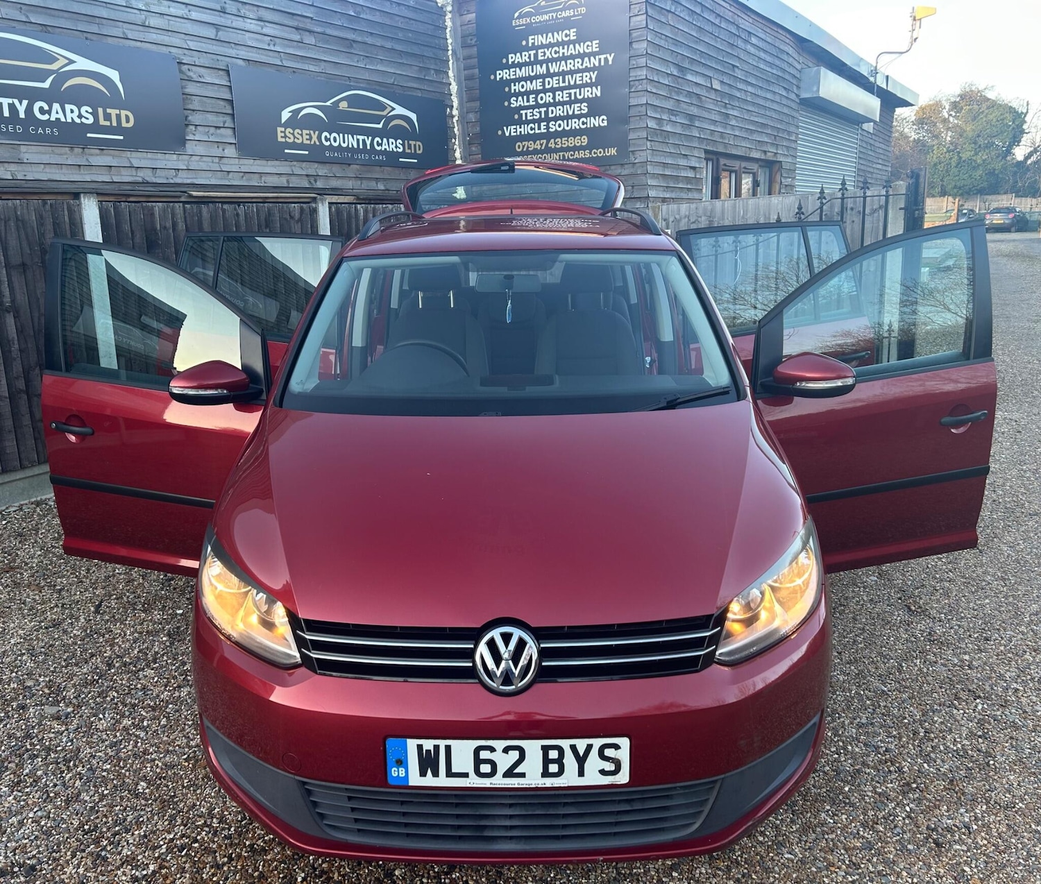 Used Volkswagen Touran 2012 for sale - 77163241: Photo 5