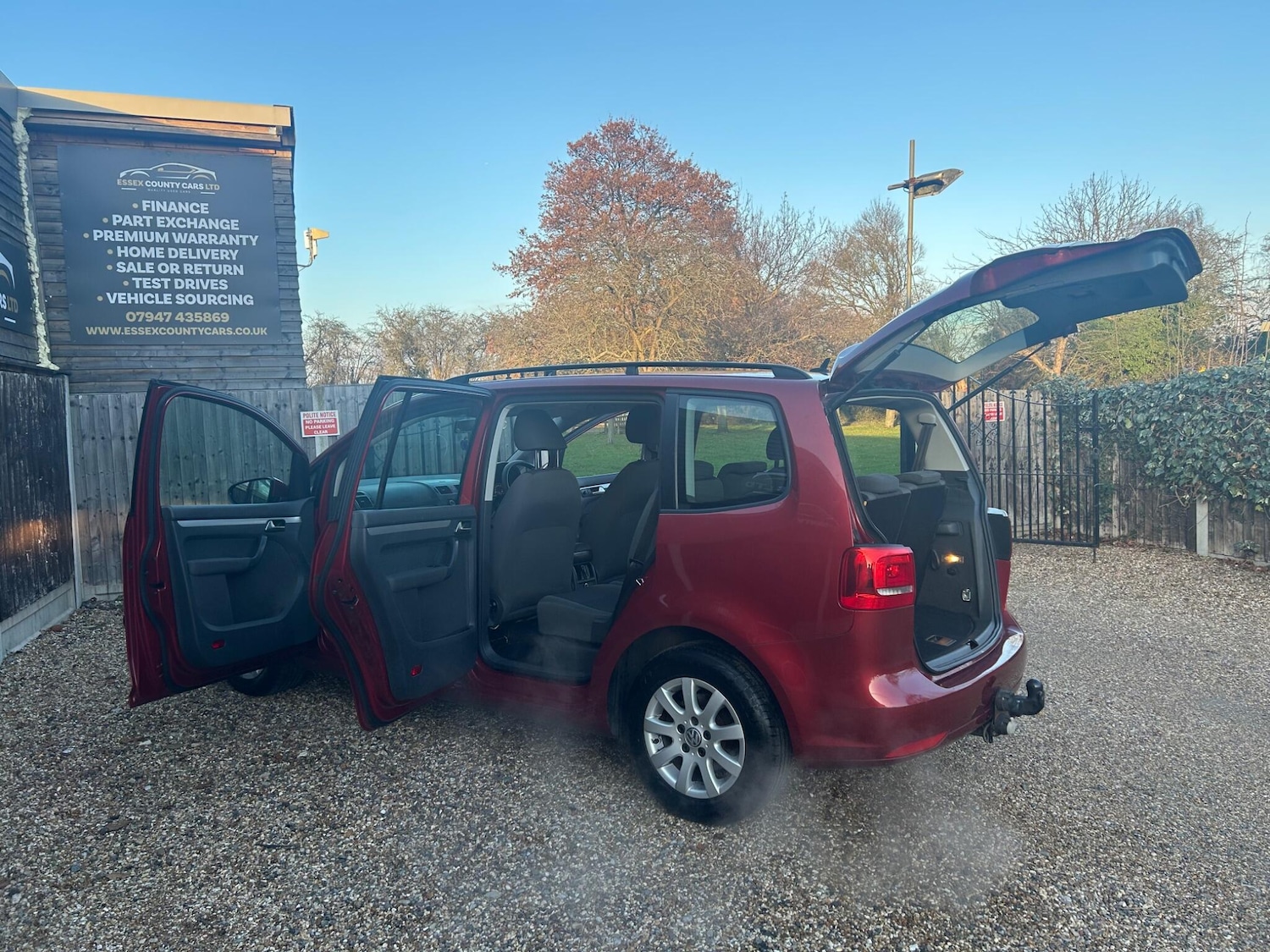 Used Volkswagen Touran 2012 for sale - 77163241: Photo 8