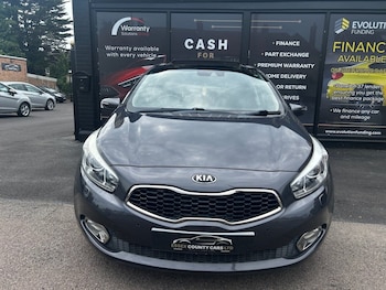 Used Kia Ceed 2014 for sale - 79038384: Photo