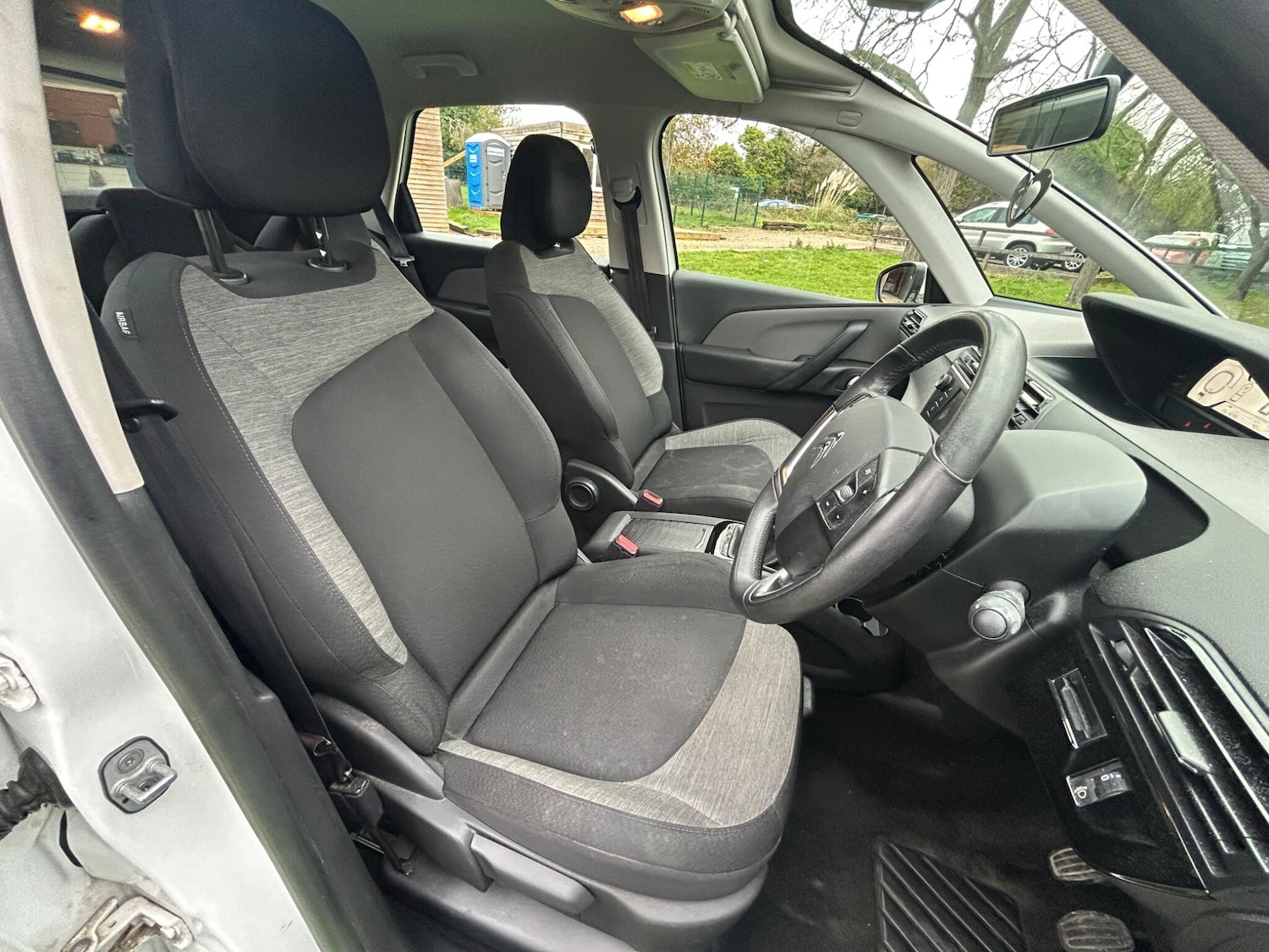 Used Citroen C4 Picasso 2014 for sale - 76991941: Photo 15