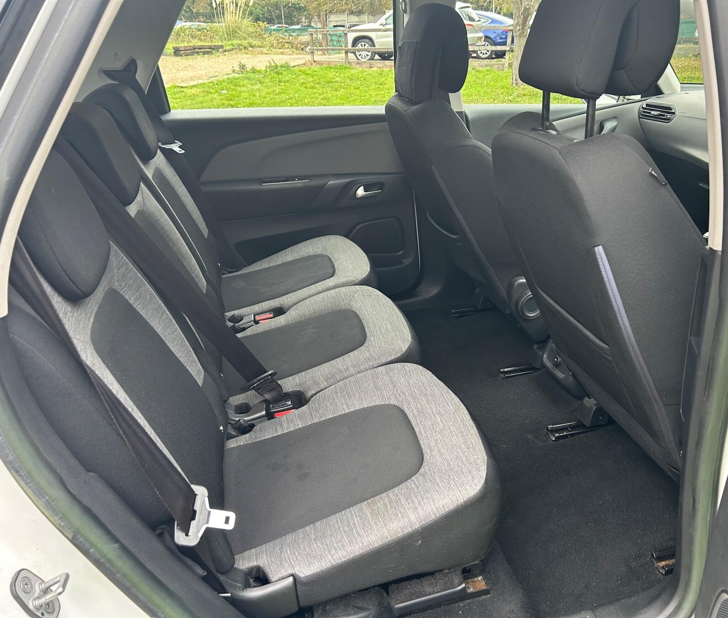 Used Citroen C4 Picasso 2014 for sale - 76991941: Photo 19