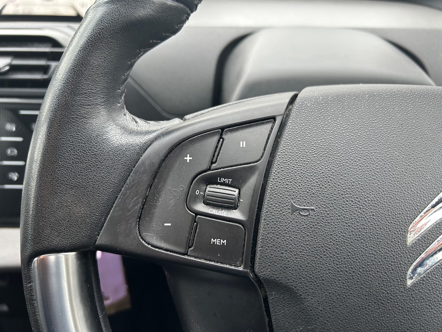 Used Citroen C4 Picasso 2014 for sale - 76991941: Photo 21