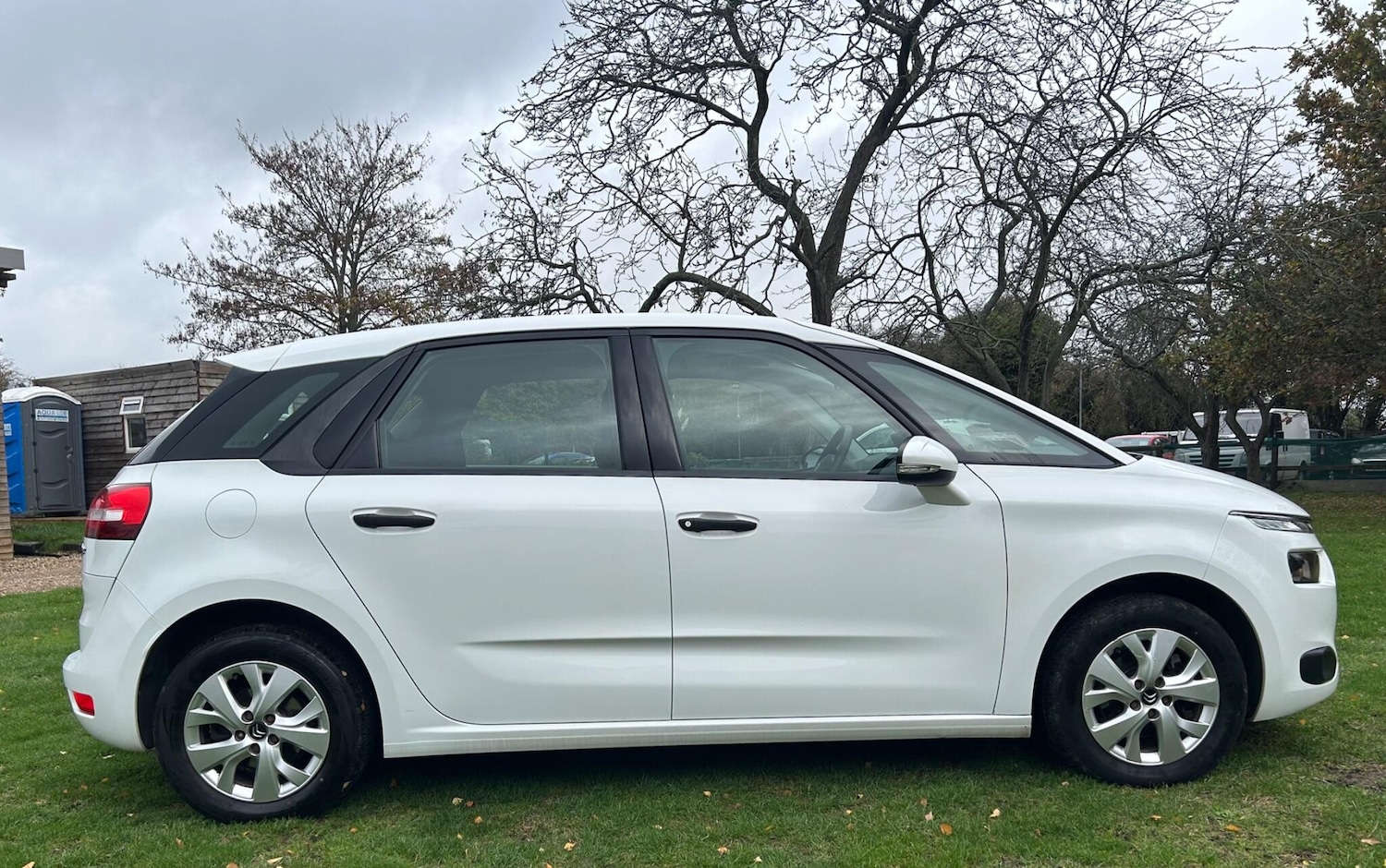Used Citroen C4 Picasso 2014 for sale - 76991941: Photo 8