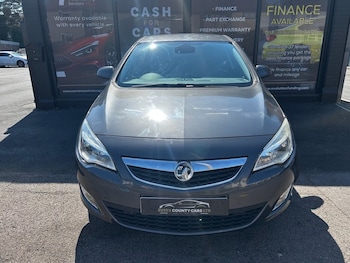 Used Vauxhall Astra 2010 for sale - 79244807: Photo