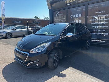 Used Peugeot 208 2018 for sale - 79244801: Photo