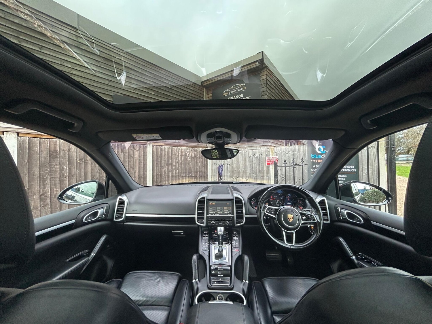 Used Porsche Cayenne for sale - 76728740: Photo 12