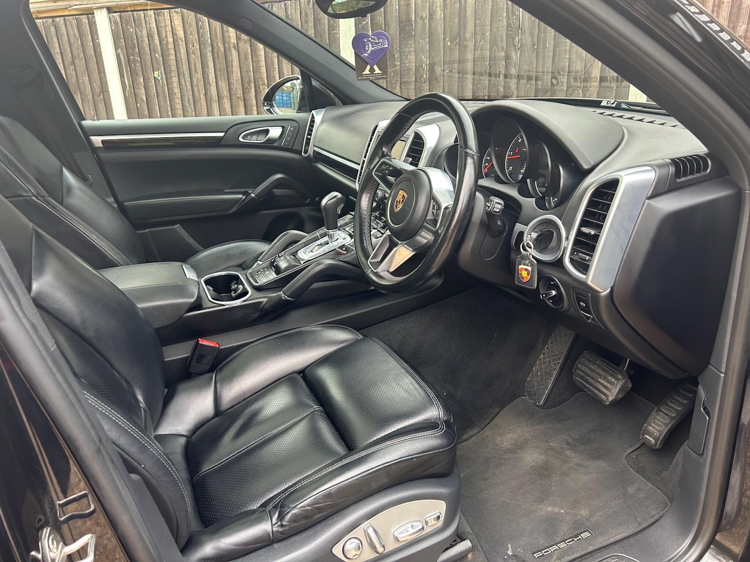 Used Porsche Cayenne for sale - 76728740: Photo 15