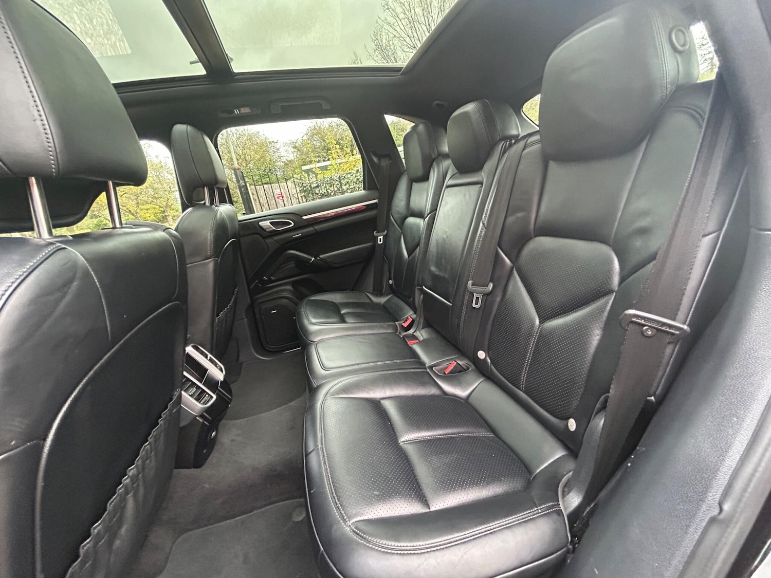 Used Porsche Cayenne for sale - 76728740: Photo 18