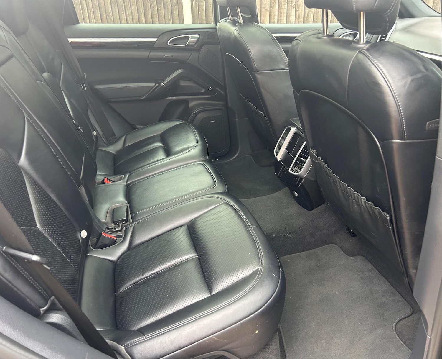 Used Porsche Cayenne for sale - 76728740: Photo 19