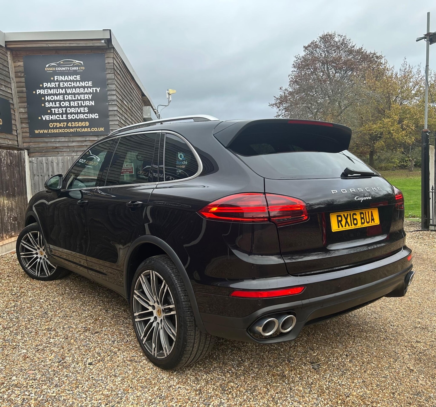 Used Porsche Cayenne for sale - 76728740: Photo 4