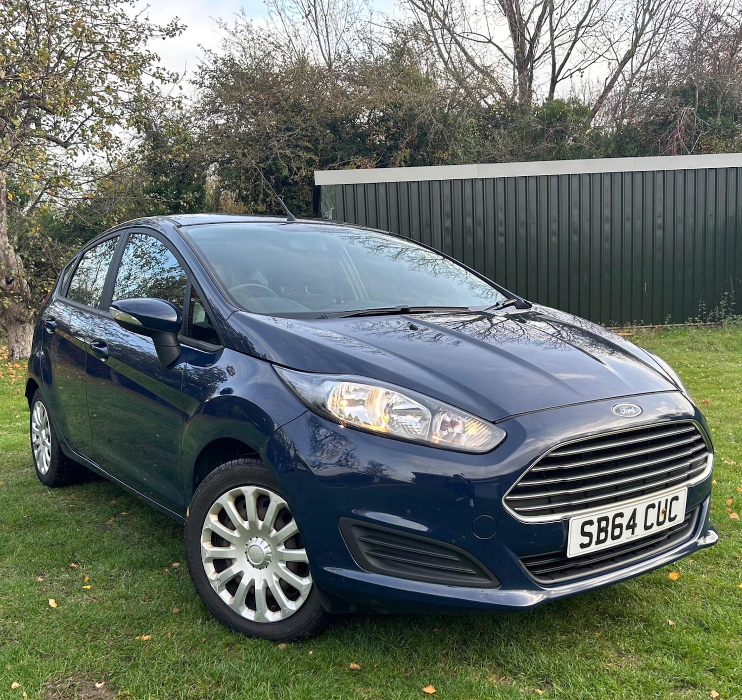 Used Ford Fiesta 2015 for sale - 76549616: Photo 2