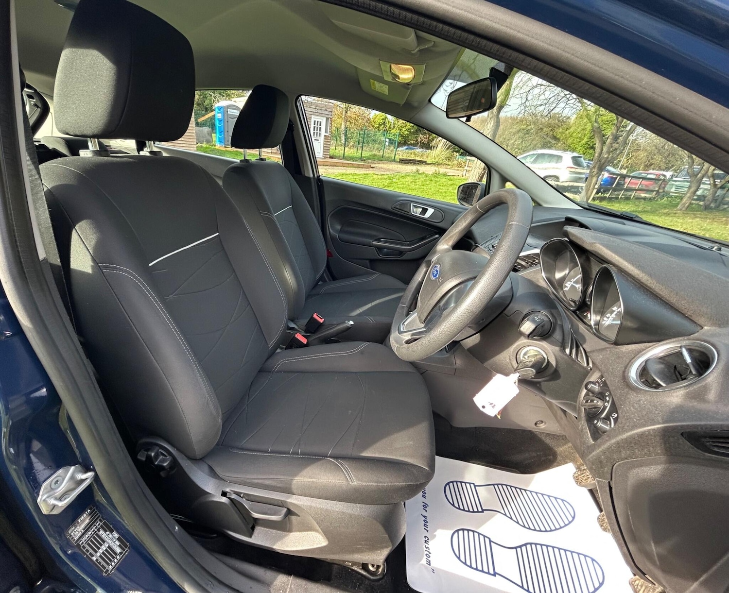 Used Ford Fiesta 2015 for sale - 76549616: Photo 25