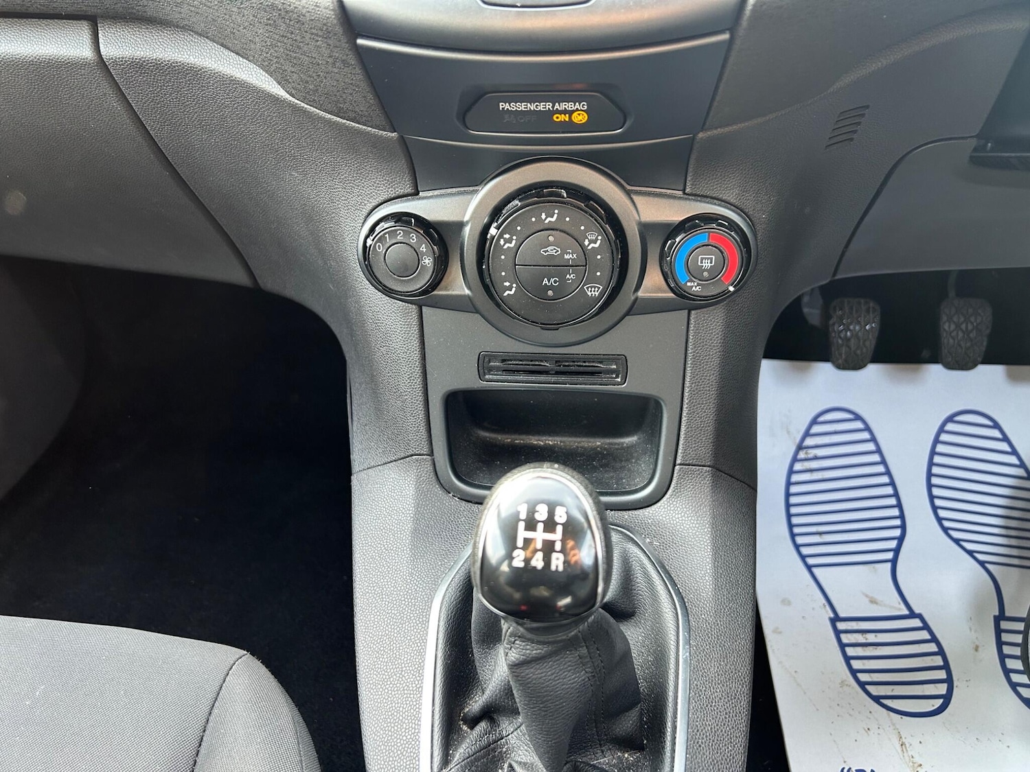 Used Ford Fiesta 2015 for sale - 76549616: Photo 29