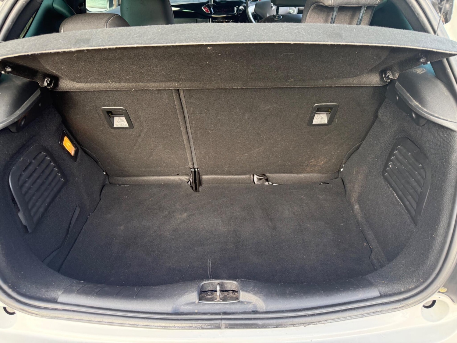 Used Citroen DS3 2014 for sale - 77396440: Photo 29