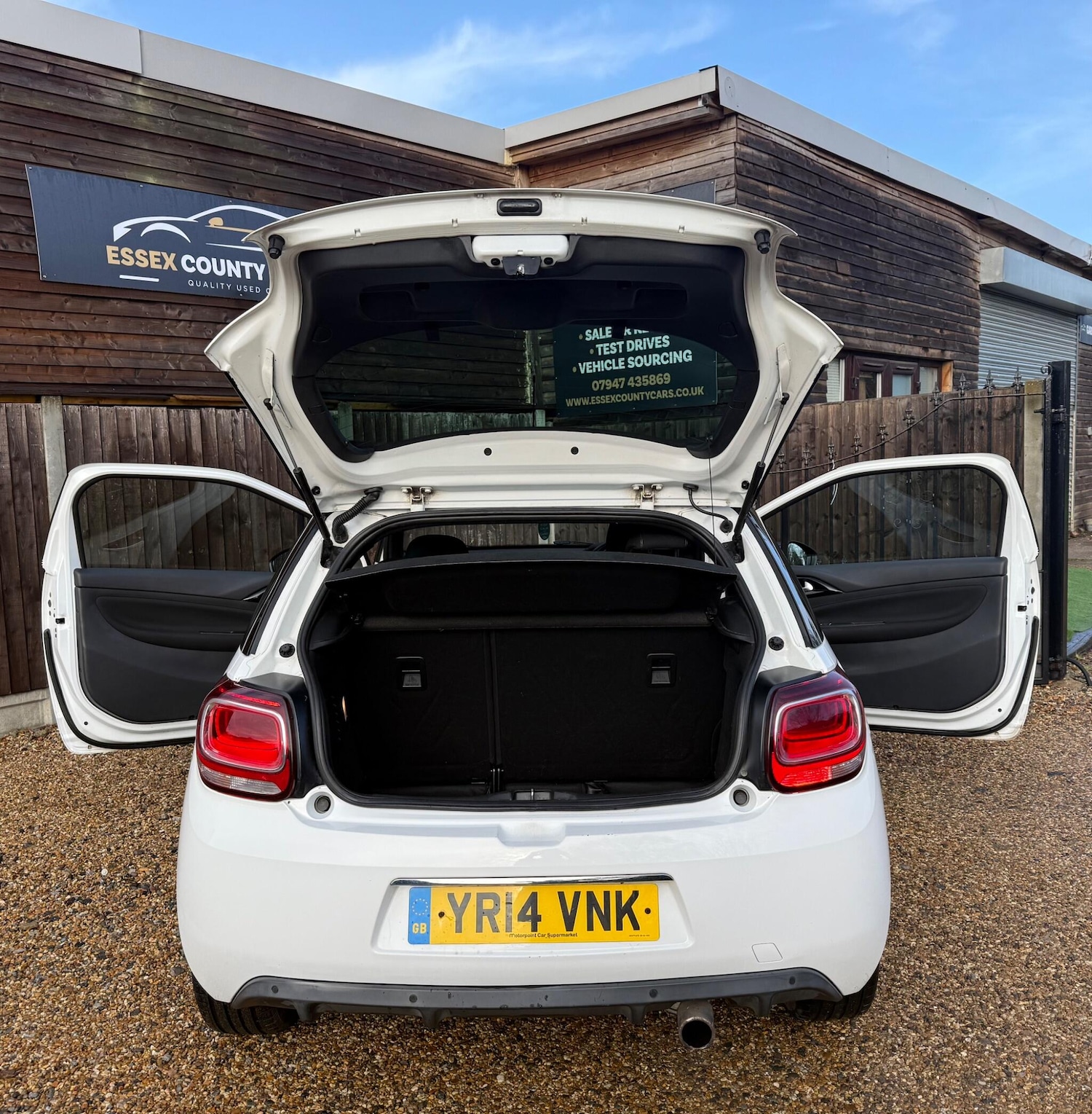 Used Citroen DS3 2014 for sale - 77396440: Photo 9