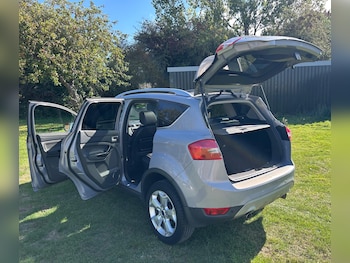 Used Ford Kuga 2012 for sale - 76457113: Photo