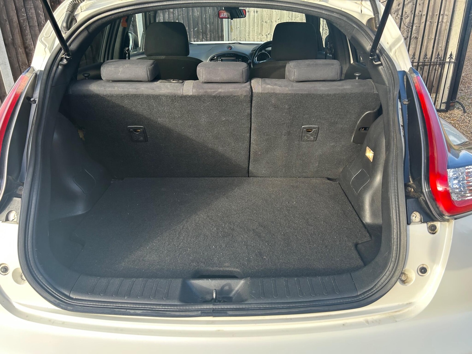 Used Nissan Juke 2016 for sale - 77163202: Photo 37