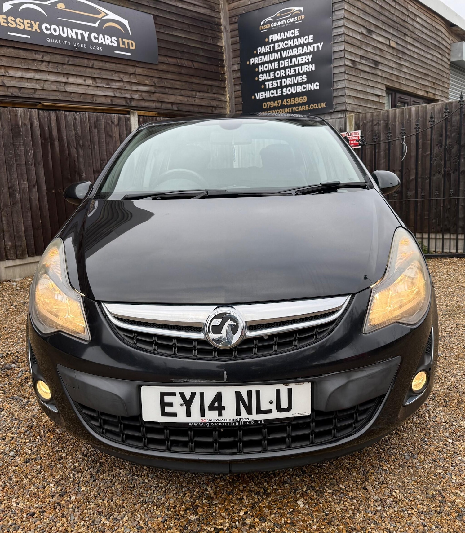 Used Vauxhall Corsa 2014 for sale - 77411764: Photo 2